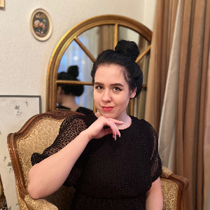 Аліна